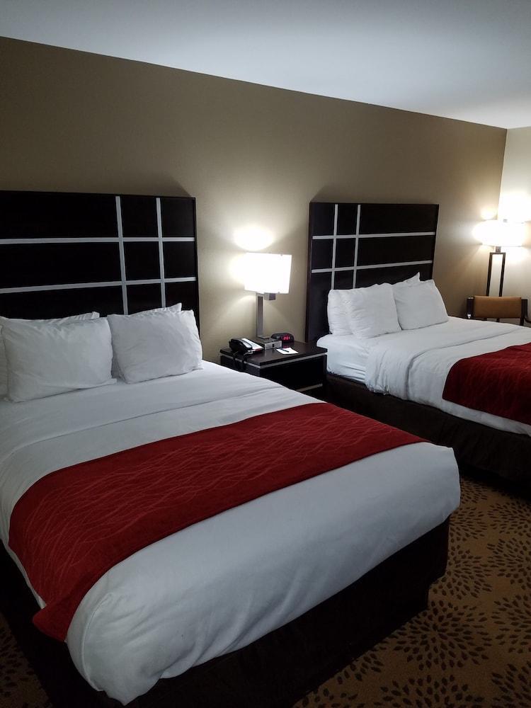 Comfort Inn North Of Asheville Mars Hill Екстериор снимка