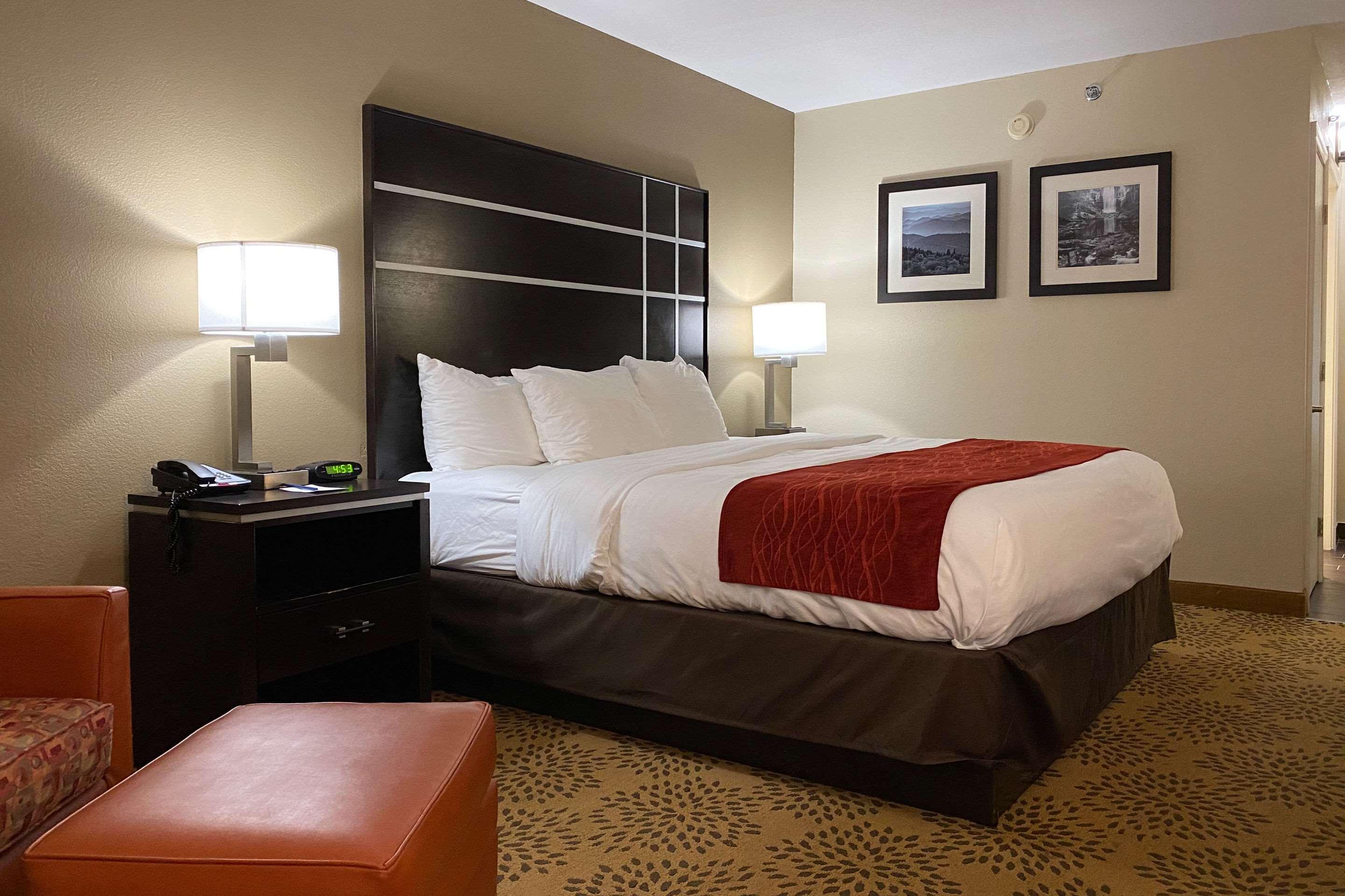 Comfort Inn North Of Asheville Mars Hill Екстериор снимка