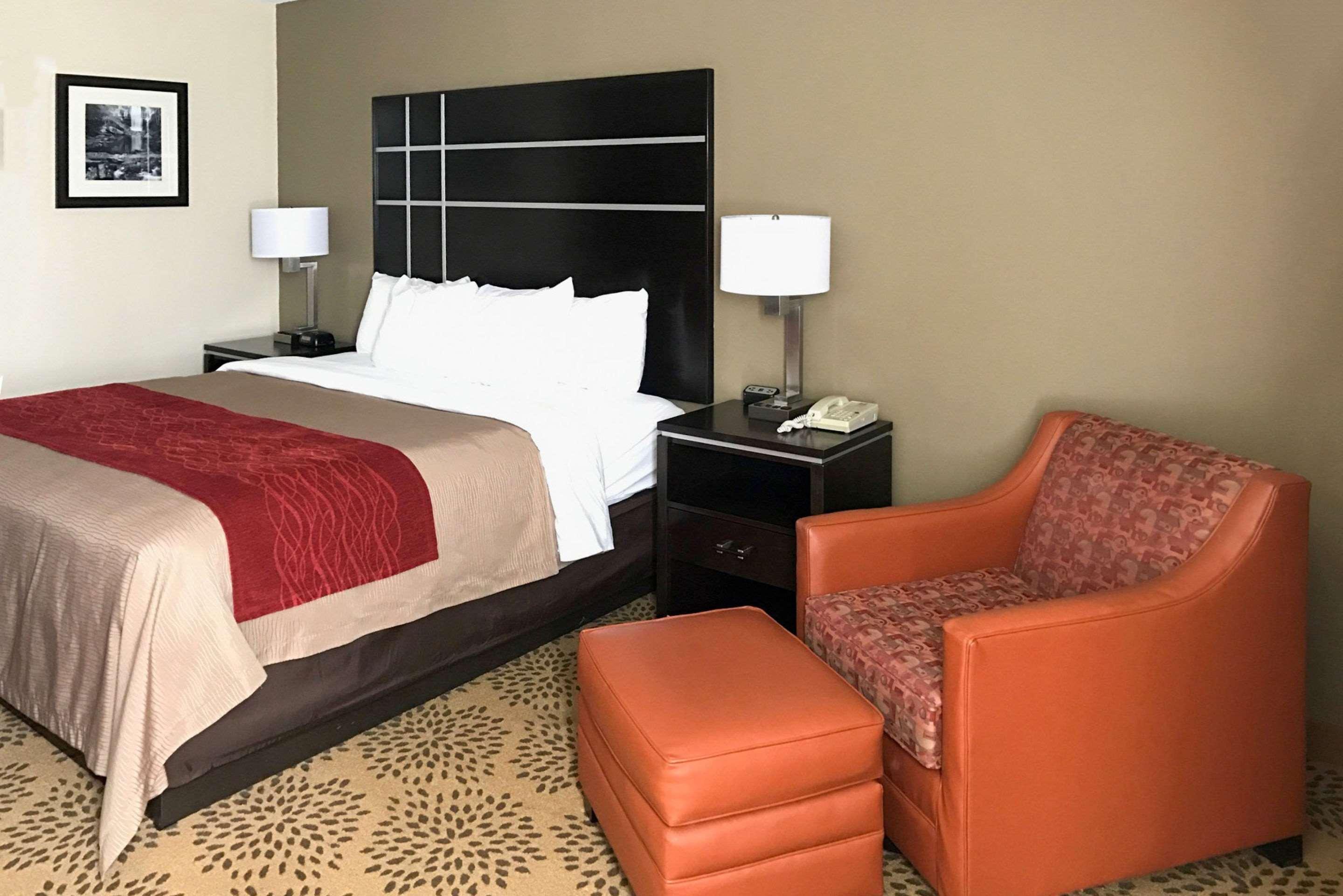 Comfort Inn North Of Asheville Mars Hill Екстериор снимка