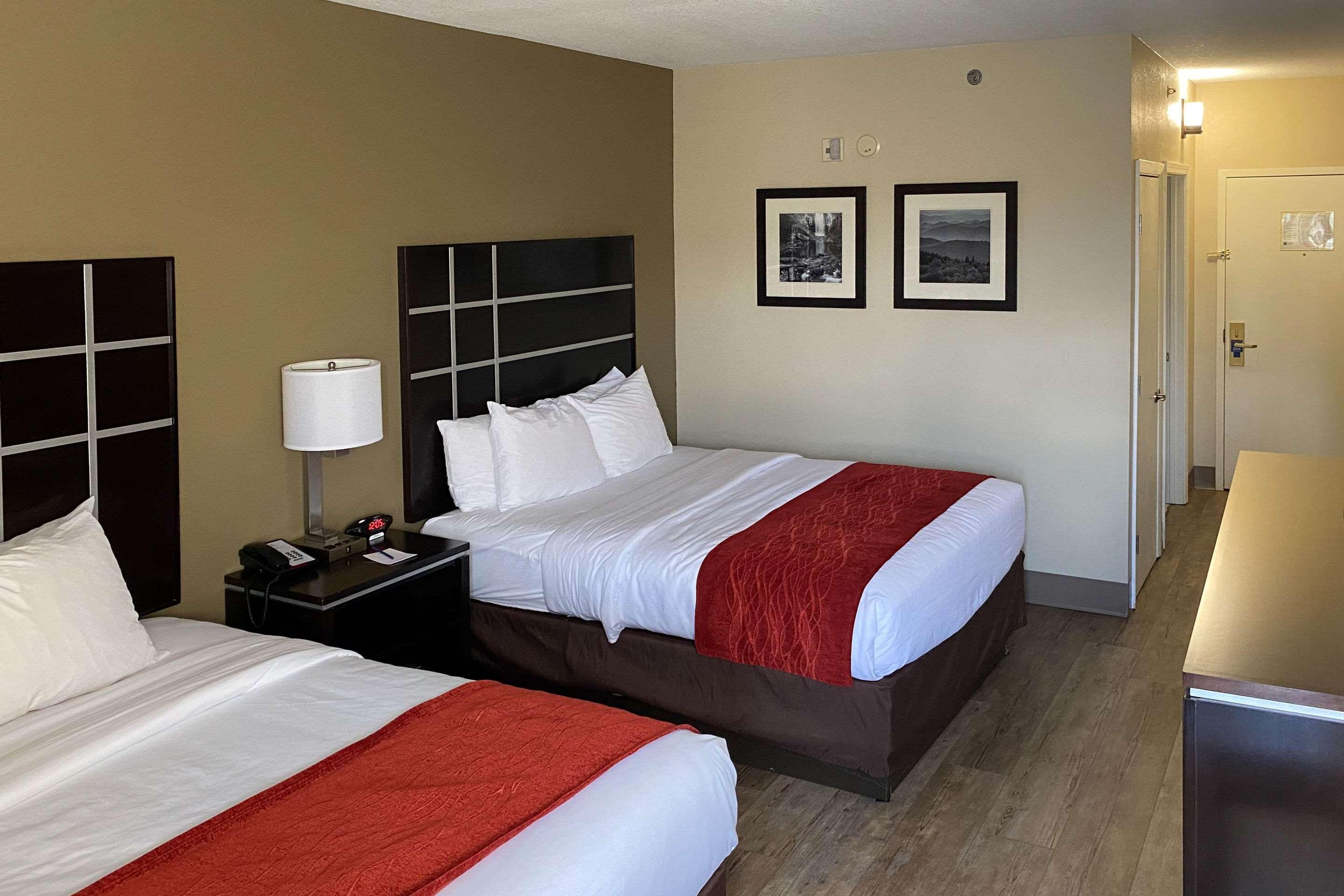 Comfort Inn North Of Asheville Mars Hill Екстериор снимка