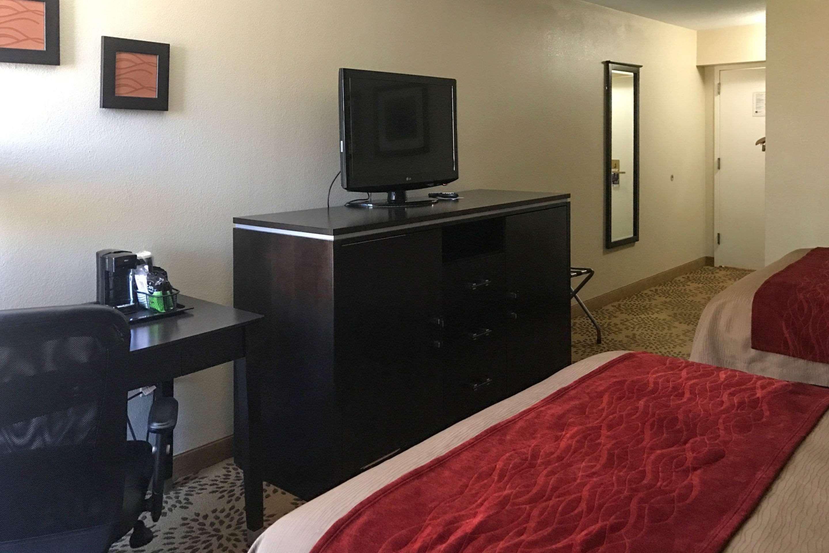 Comfort Inn North Of Asheville Mars Hill Екстериор снимка