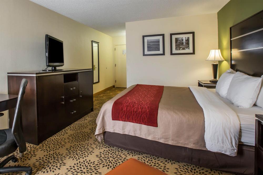 Comfort Inn North Of Asheville Mars Hill Екстериор снимка