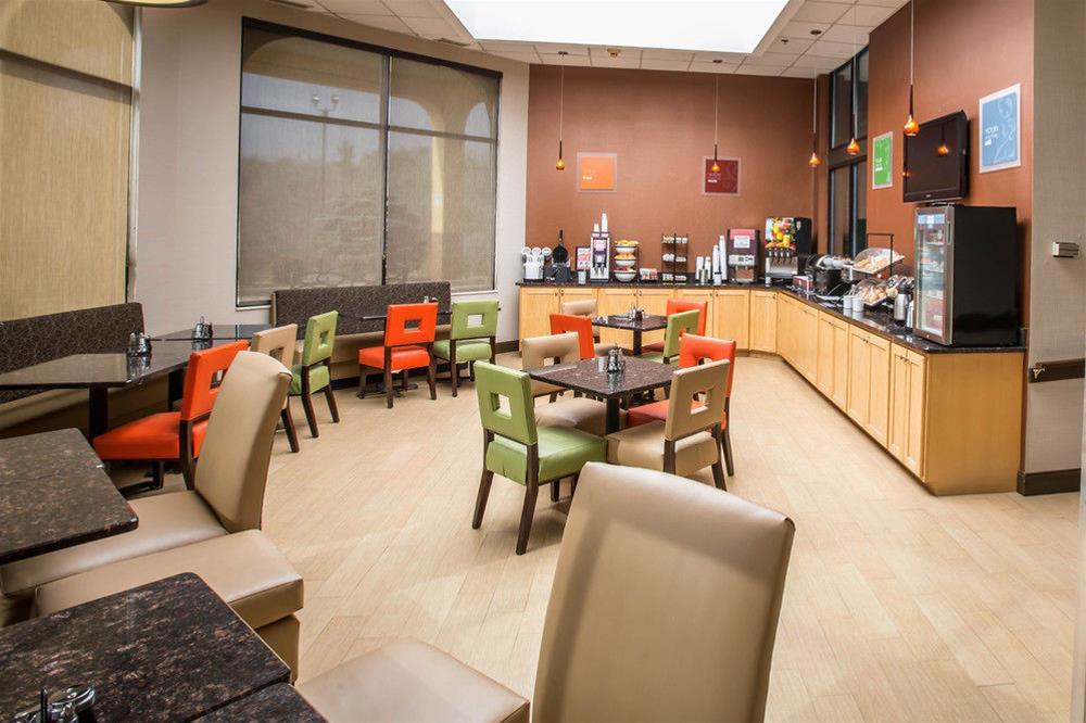 Comfort Inn North Of Asheville Mars Hill Екстериор снимка