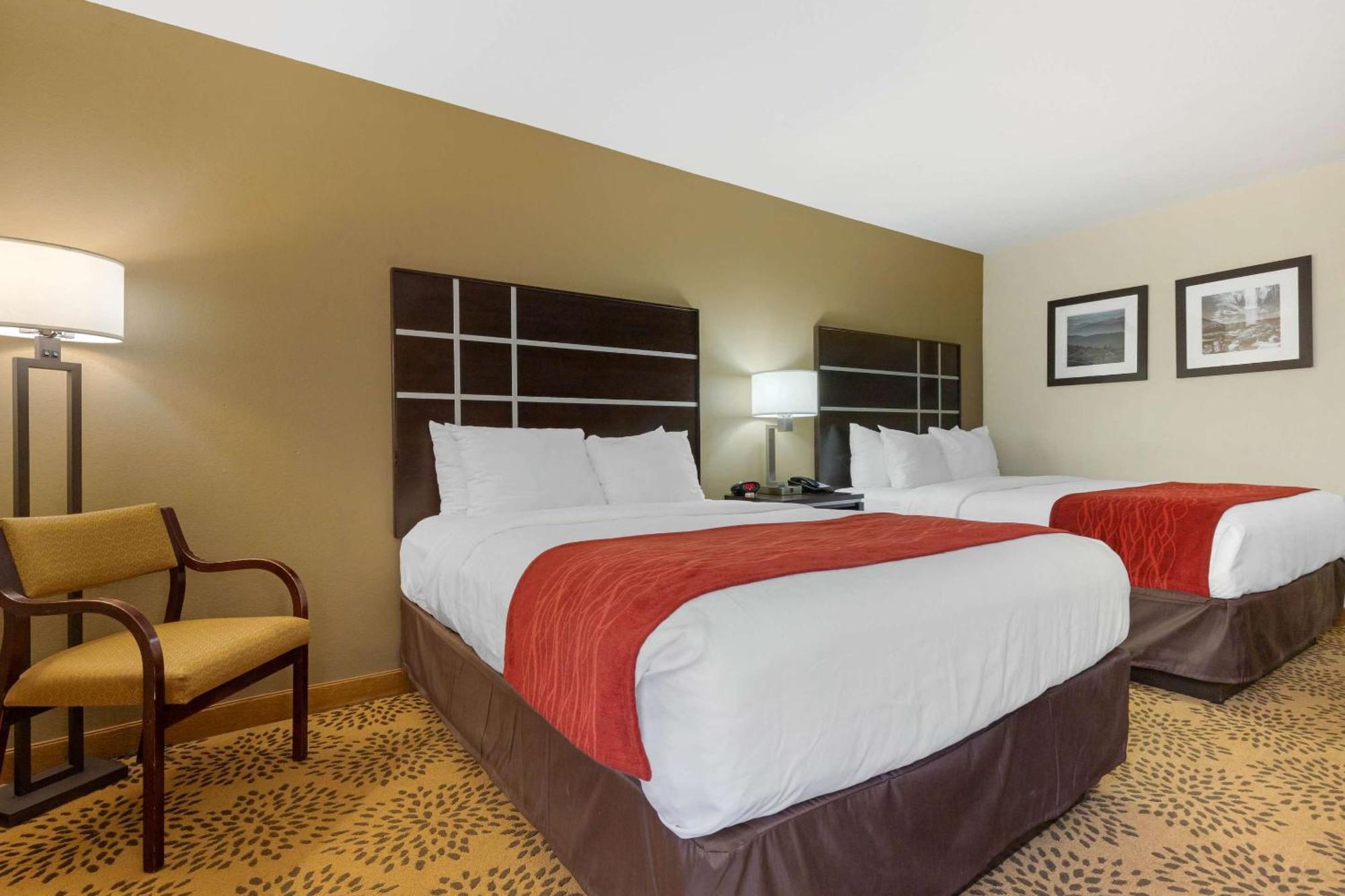 Comfort Inn North Of Asheville Mars Hill Екстериор снимка