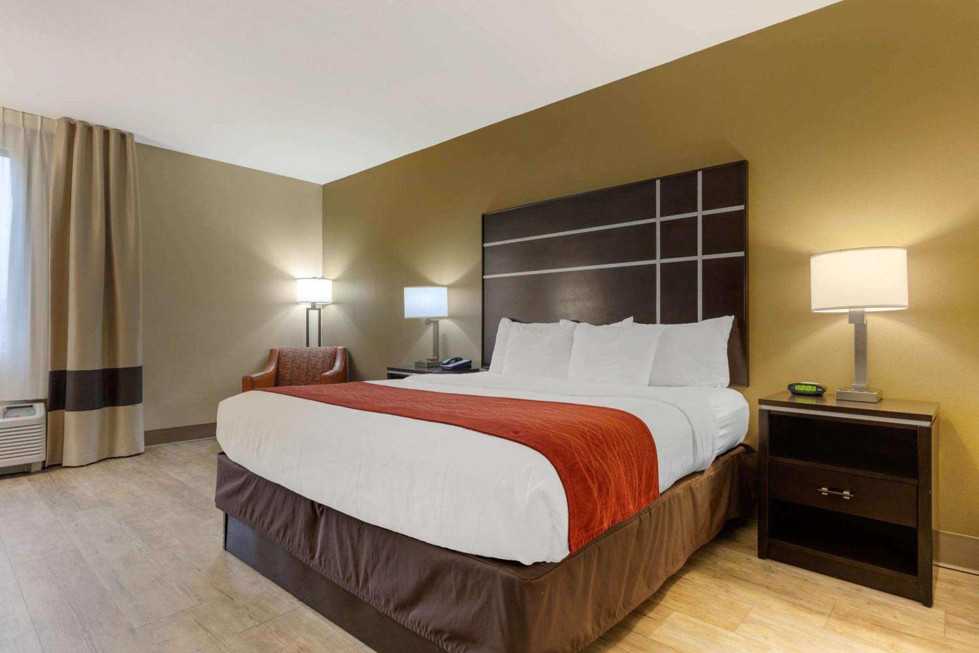 Comfort Inn North Of Asheville Mars Hill Екстериор снимка