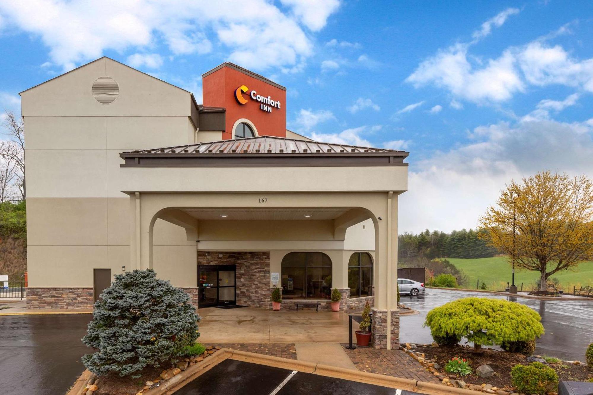 Comfort Inn North Of Asheville Mars Hill Екстериор снимка