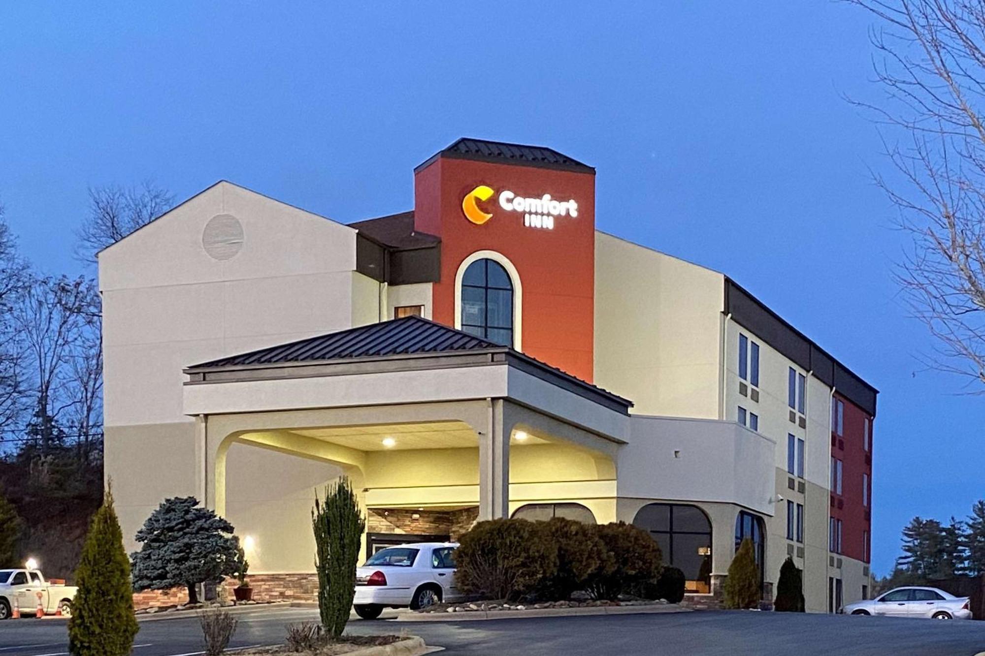 Comfort Inn North Of Asheville Mars Hill Екстериор снимка